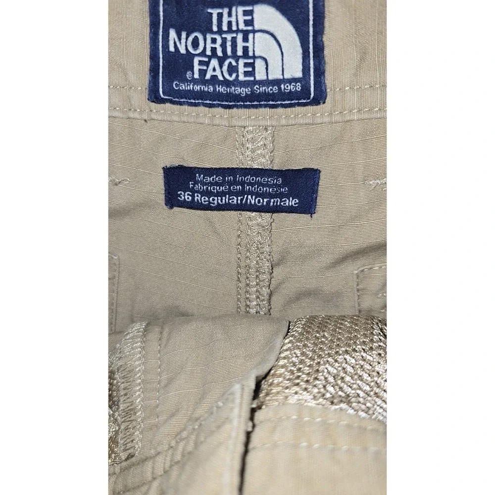 The North‎ Face Ripstop Cargo Shorts Sz 36 Khaki Utility Pockets Hiking Gorpcore